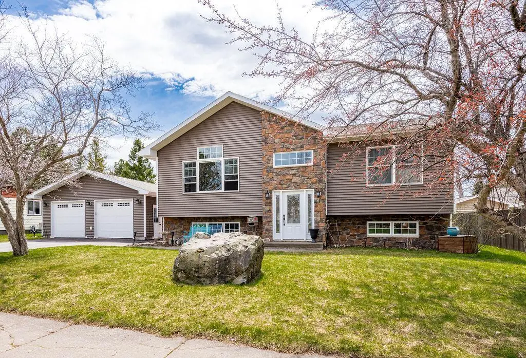 412 Agate Street, Cloquet, MN 55720 - #1