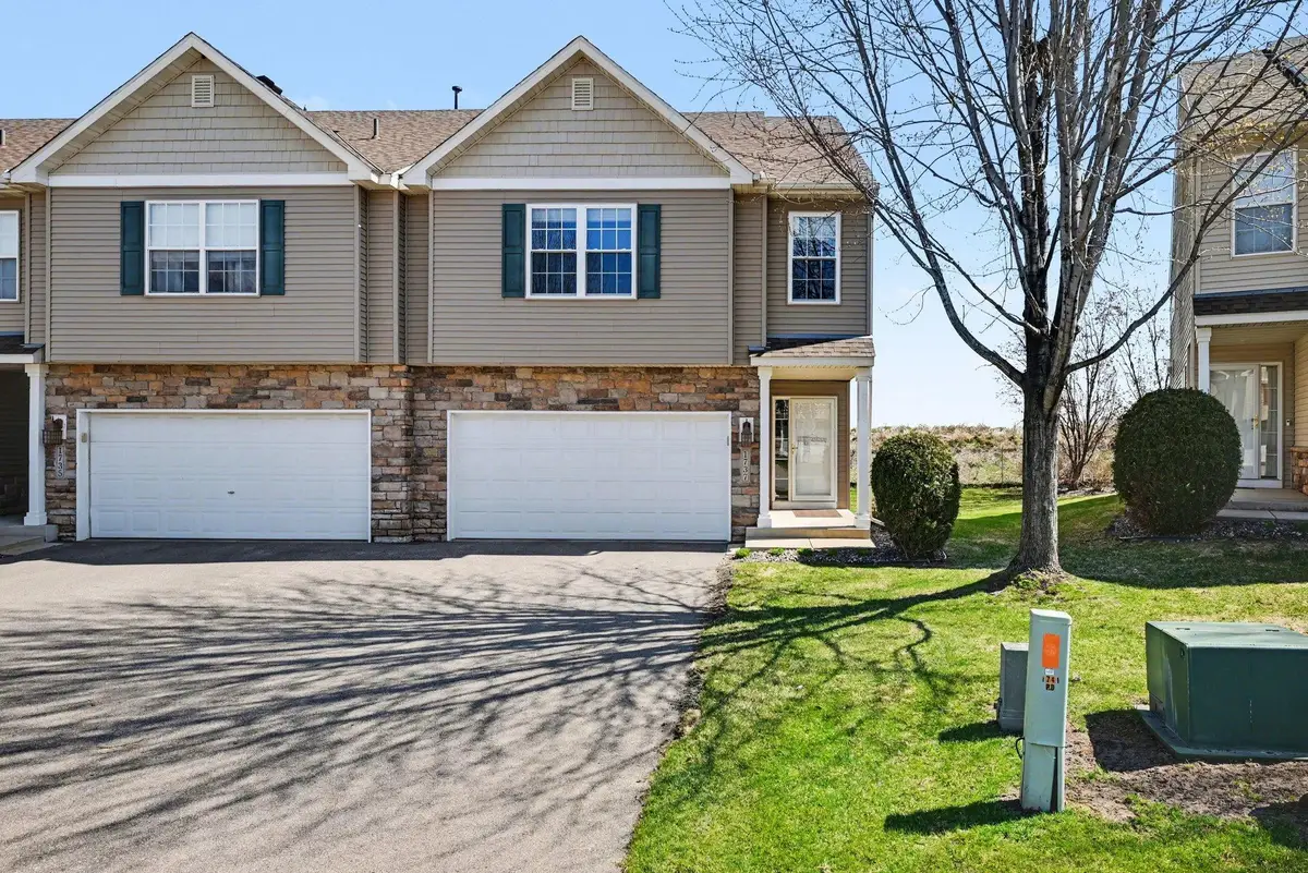 1737 Philipp Drive, Shakopee, MN 55379 - #1