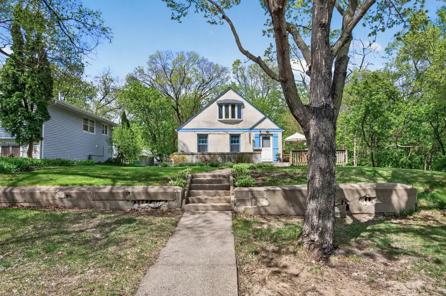 1103 Loeb Street, Saint Paul, MN 55117 - #3