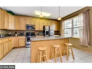 1679 Village Trail E #2, Saint Paul, MN 55109 - #3