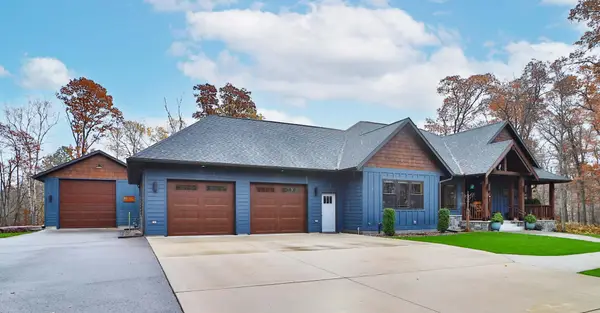 29672 Delaware Trail, Breezy Point, MN 56472