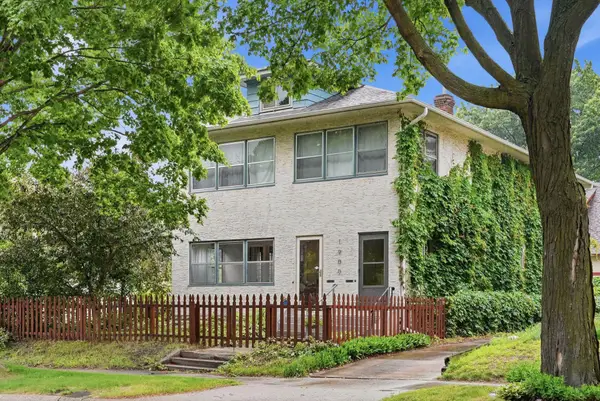 1900 Buchanan Street Ne, Minneapolis, MN 55418