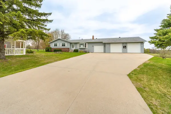 16990 River Oaks Boulevard, Fergus Falls, MN 56537