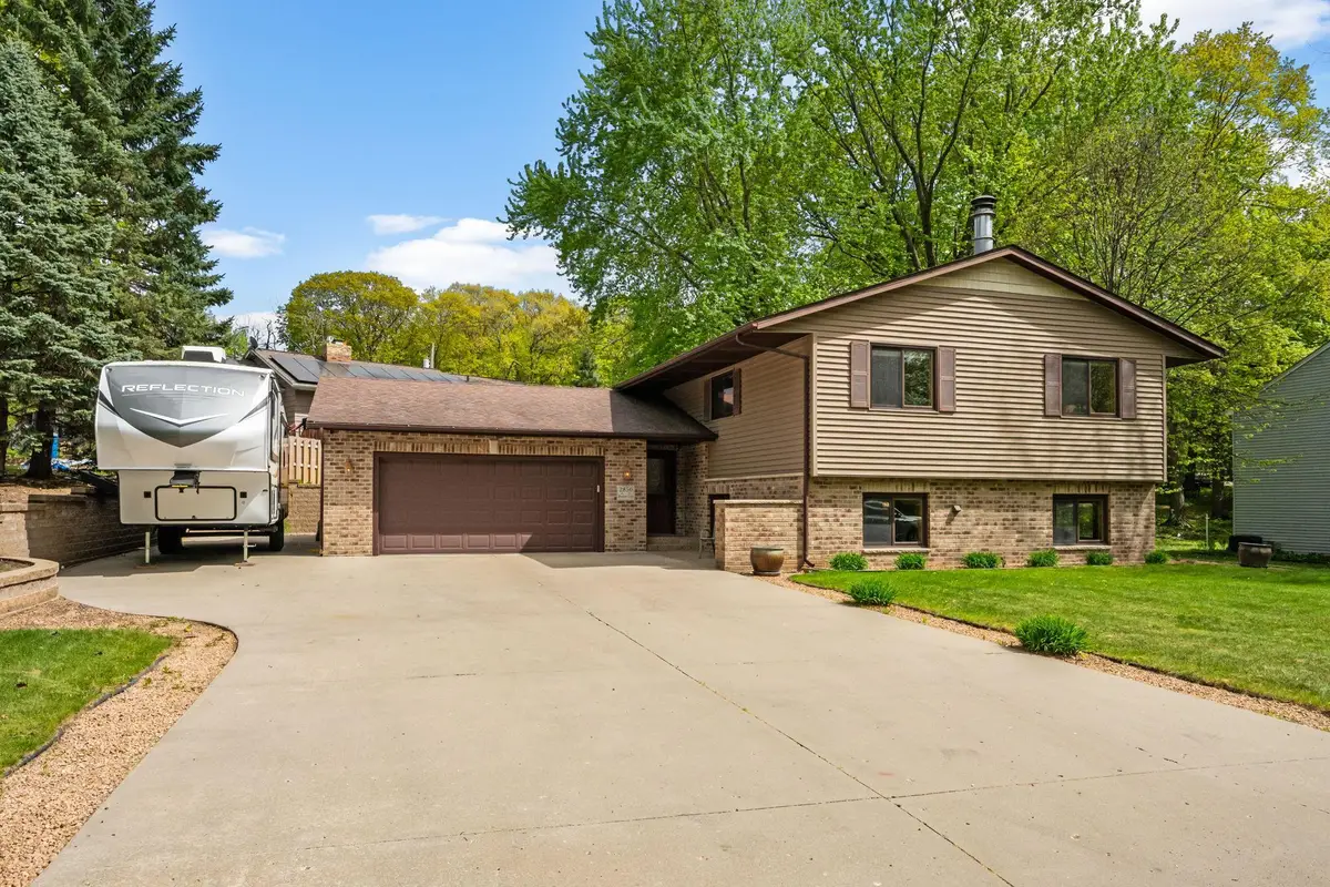 2850 Pheasant Circle, Mound, MN 55364 - #1