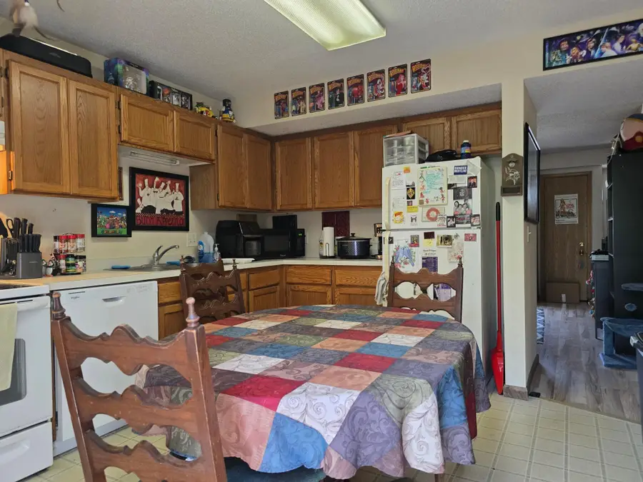 915 7th Street #9, Jordan, MN 55352 - #3