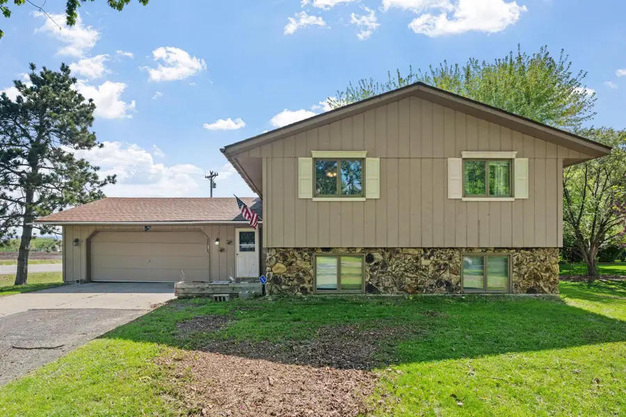 1154 Bromo Avenue, Saint Cloud, MN 56303 - #2