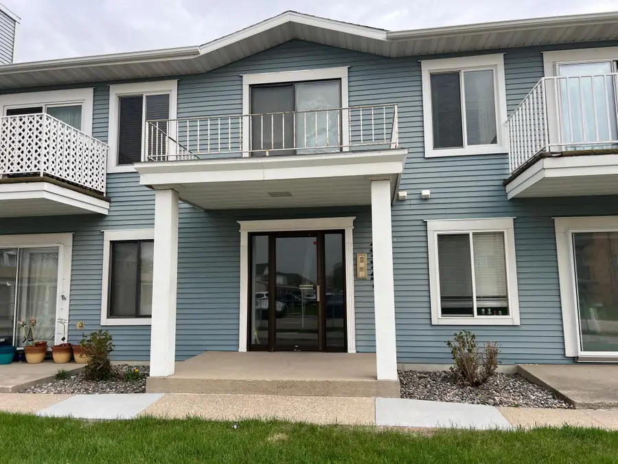 3327 15th Avenue S #D, Fargo, ND 58103 - #3
