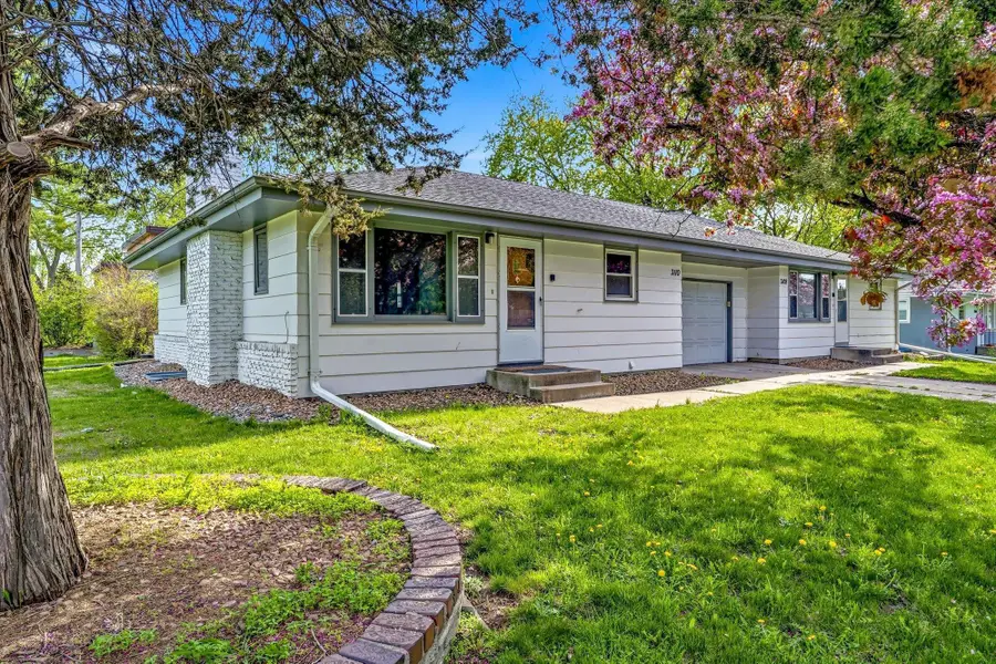 3108 39th Avenue Ne, Minneapolis, MN 55421 - #3