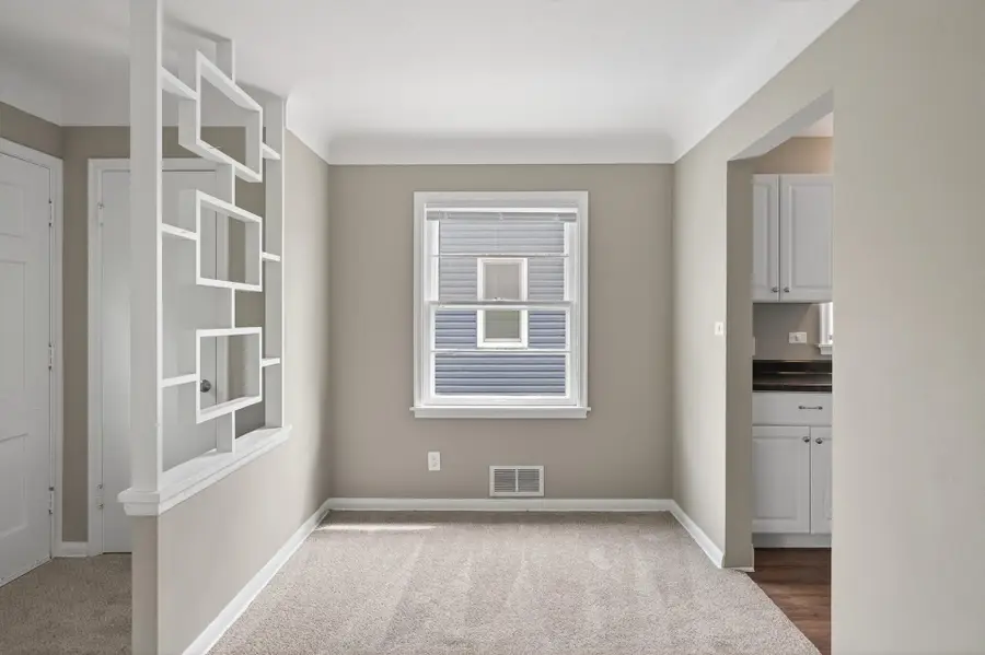 831 Howard Street N, Saint Paul, MN 55119 - #3