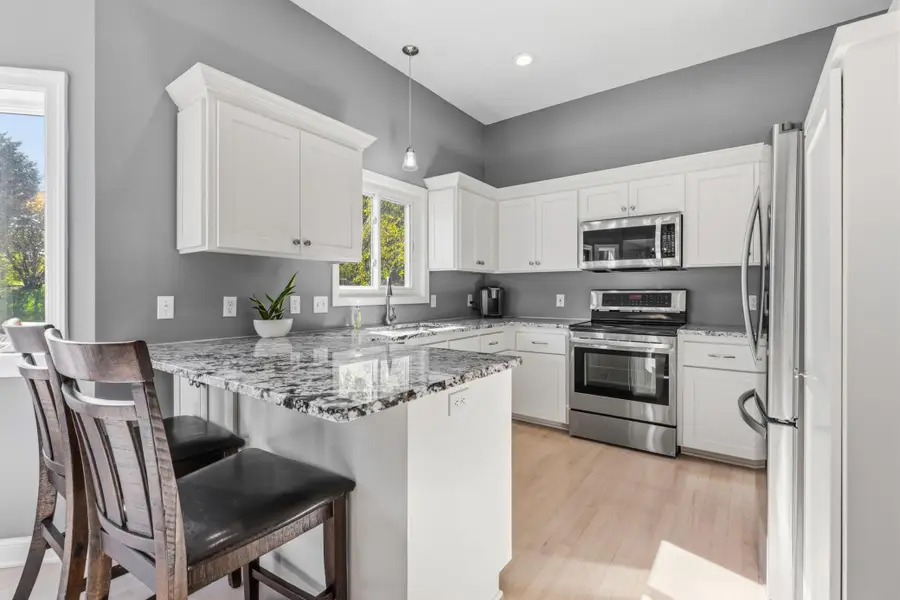 8375 Narcissus Street, Victoria, MN 55386 - #3