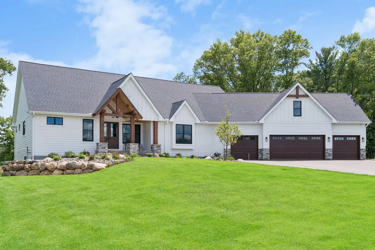 2374 Swedish Drive Ne, Ham Lake, MN 55304 - #1