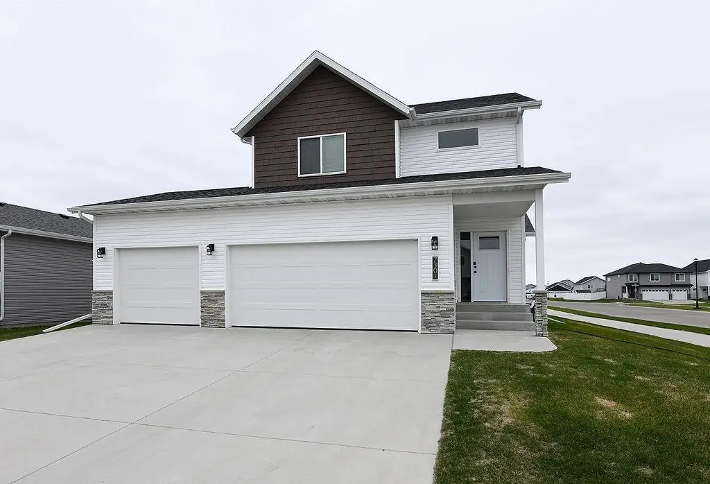7301 26th Street S, Fargo, ND 58104 - #1