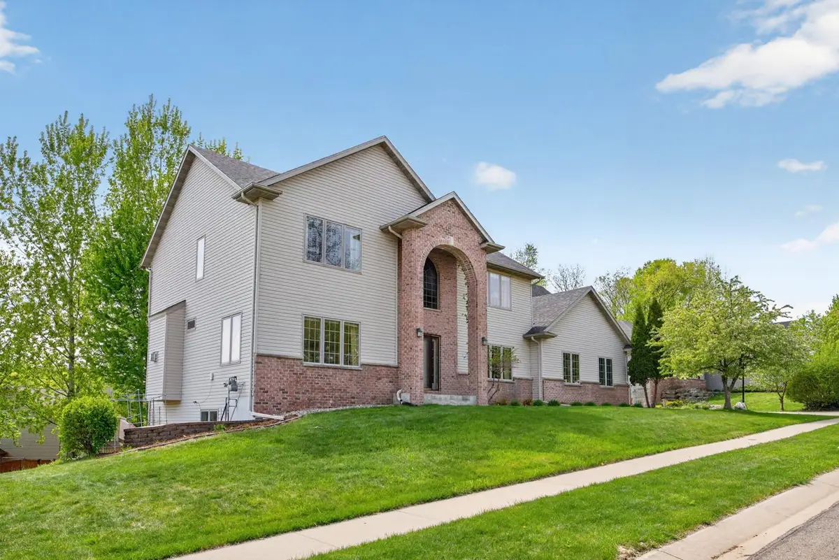 2719 Rocky Creek Lane Ne, Rochester, MN 55906 - #1