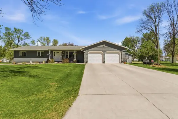 608 E Ash Avenue, Olivia, MN 56277