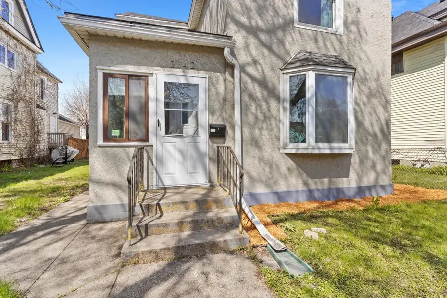 2742 Stevens Avenue, Minneapolis, MN 55408 - #3