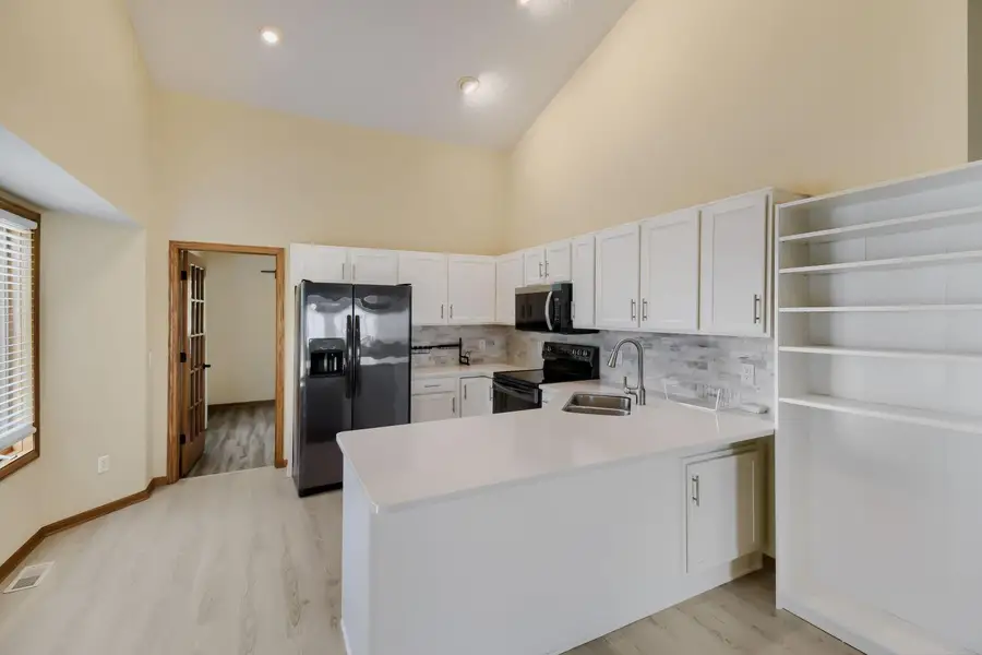 834 Wescott Square, Eagan, MN 55123 - #3