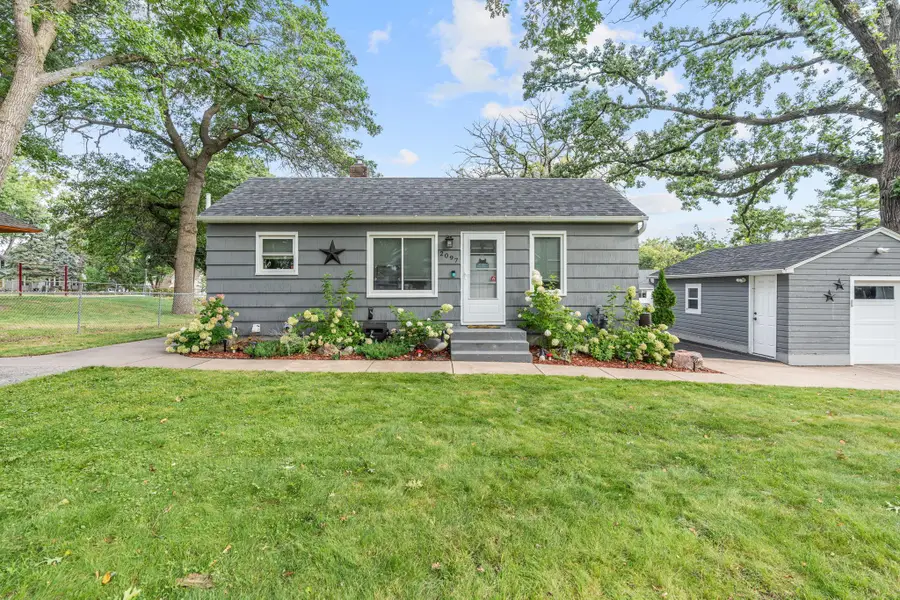 2097 Belmont Lane E, Saint Paul, MN 55109 - #2