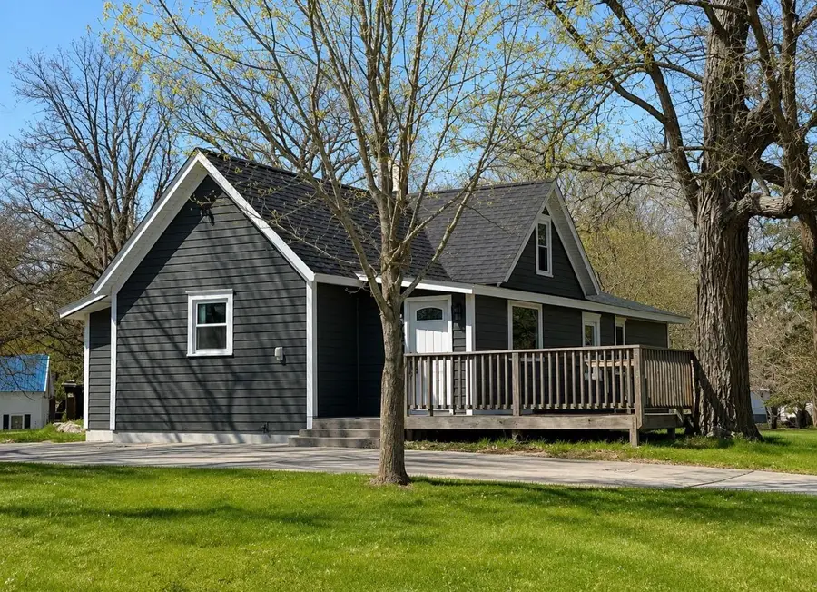 508 E Main Avenue, Frazee, MN 56544 - #2