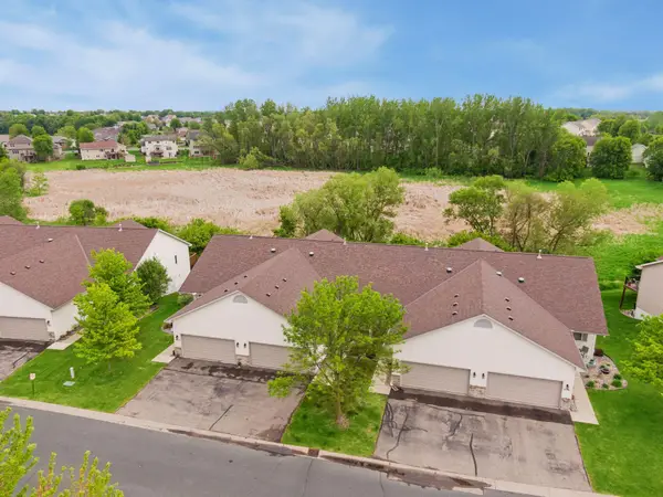 464 Meadow Lane, Young America, MN 55397
