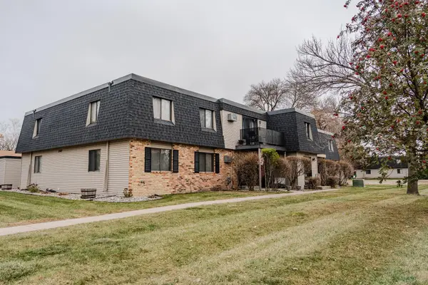 2402 N Flickertail Drive S #1, Fargo, ND 58103