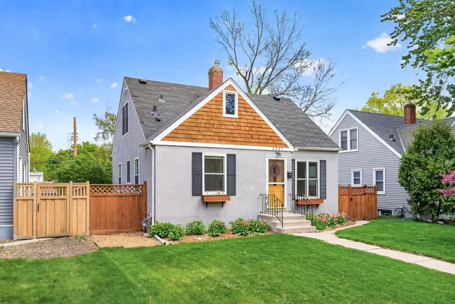 2937 Hampshire Avenue S, Saint Louis Park, MN 55426 - #2