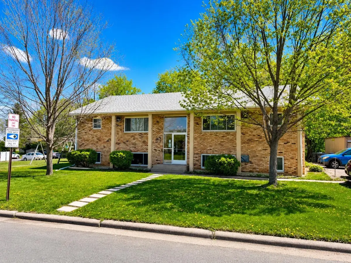 2120 5th Street N, North Saint Paul, MN 55109 - #1