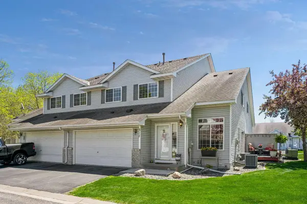 317 Creekside Drive, Buffalo, MN 55313