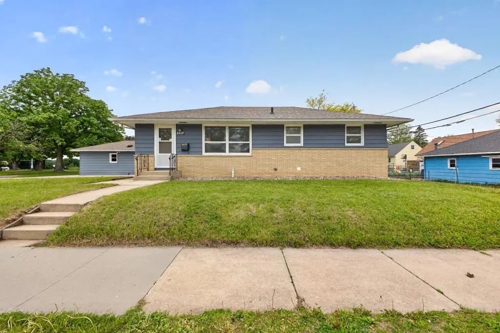 1317 11th Avenue Se, Rochester, MN 55904 - #1