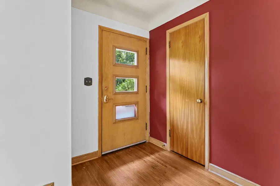 1739 Hampshire Avenue, Saint Paul, MN 55116 - #3