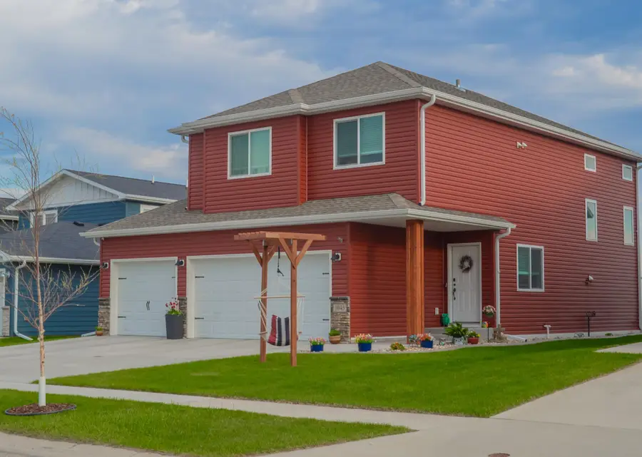 1045 46th Avenue S, Moorhead, MN 56560 - #2
