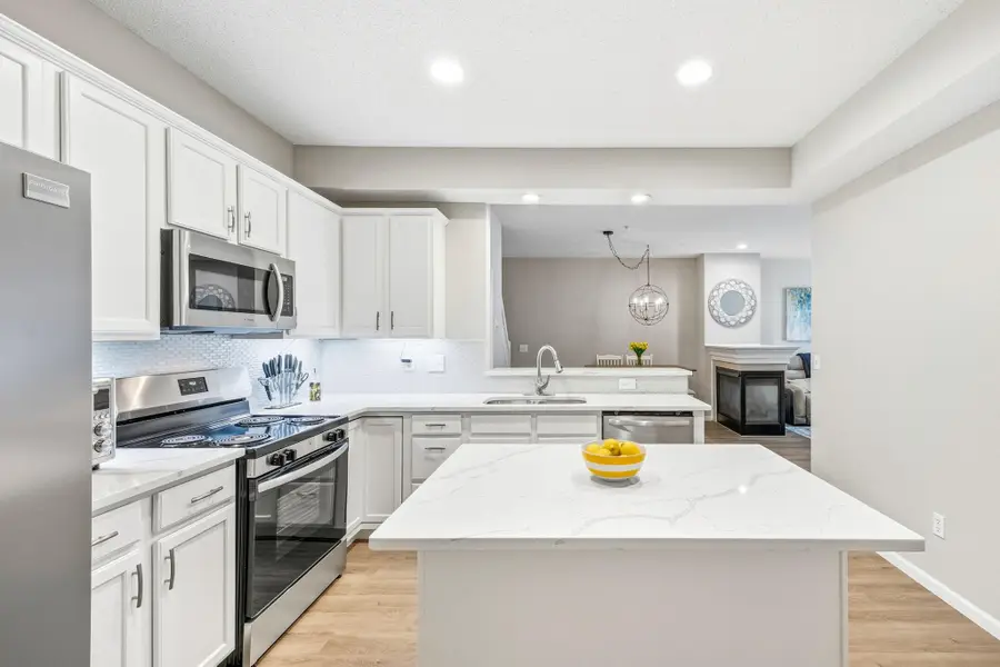 13730 54th Avenue N #208, Minneapolis, MN 55446 - #3