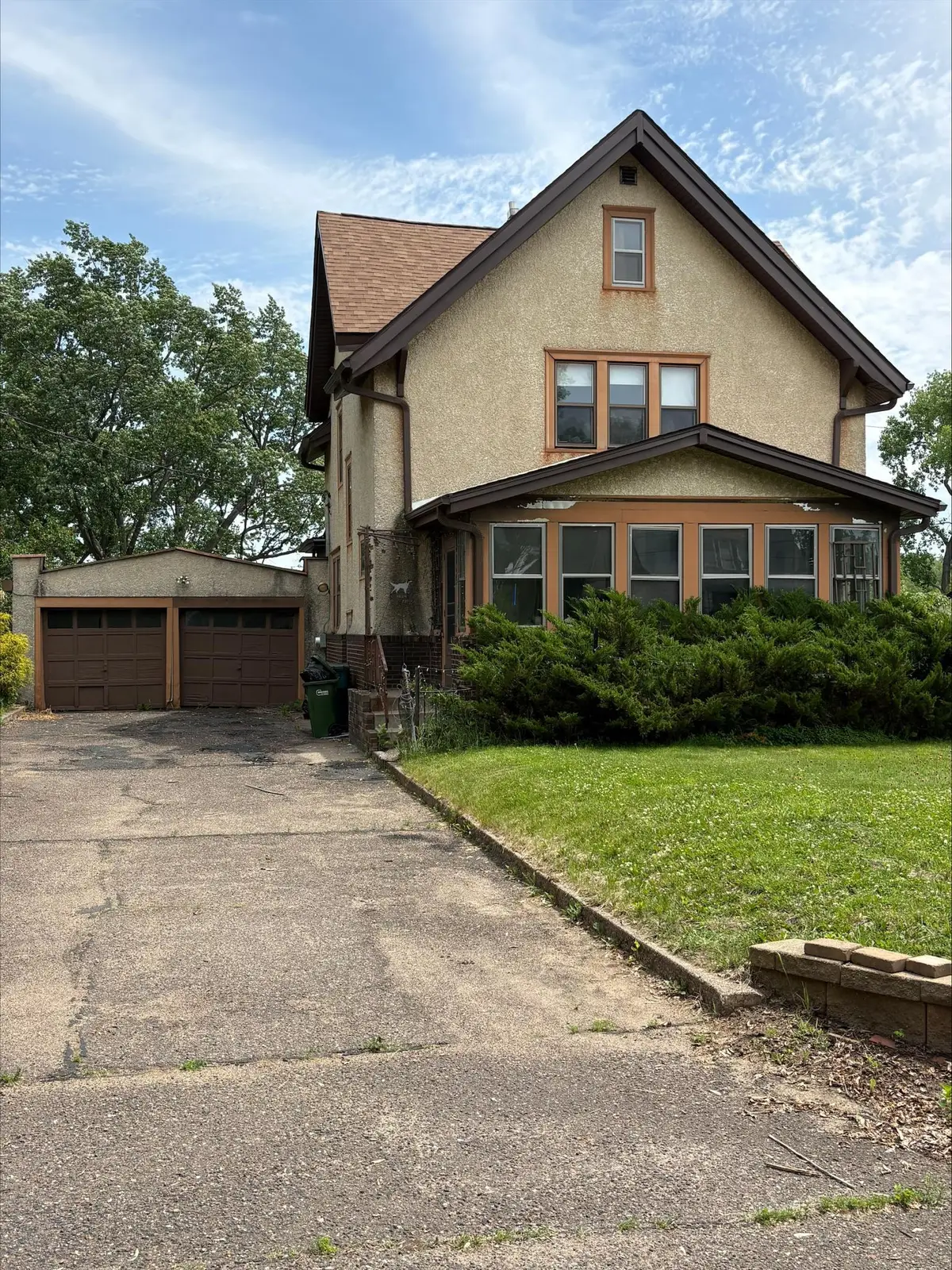 1824 Alta Vista Drive, Saint Paul, MN 55113 - #1