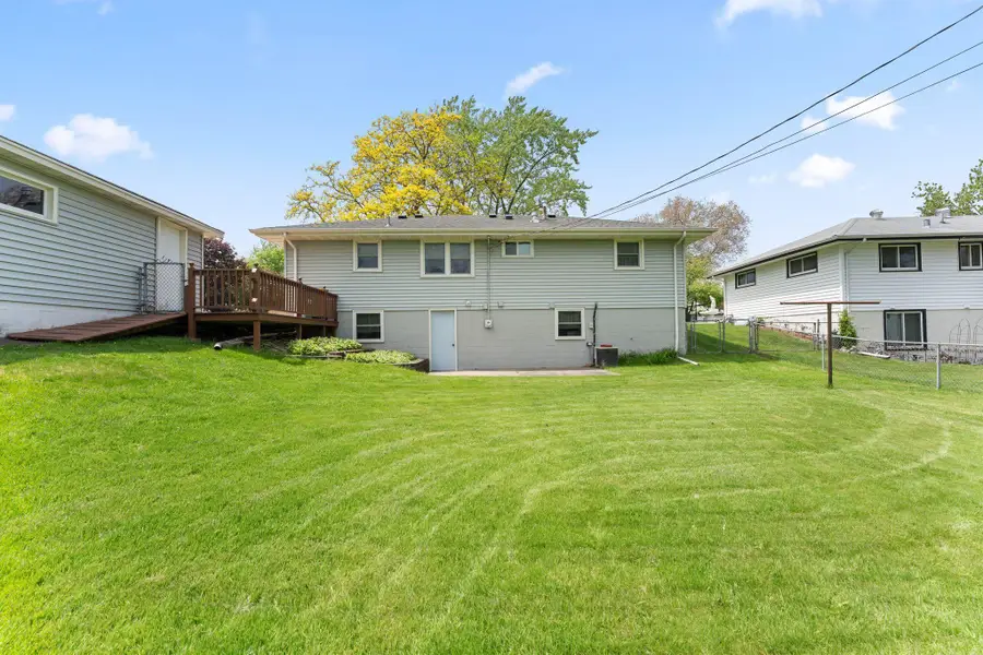 5812 Boone Avenue N, Minneapolis, MN 55428 - #2