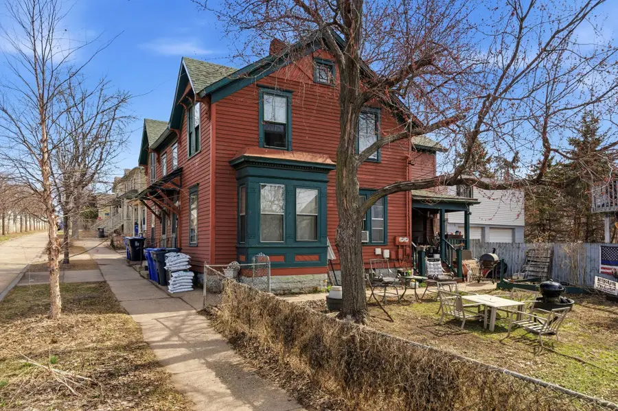 682 4th Street E, Saint Paul, MN 55106 - #2