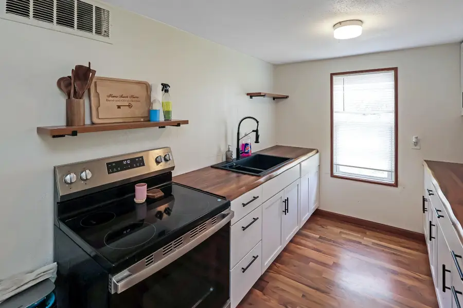 205 S Cedar Street, Royalton, MN 56373 - #3