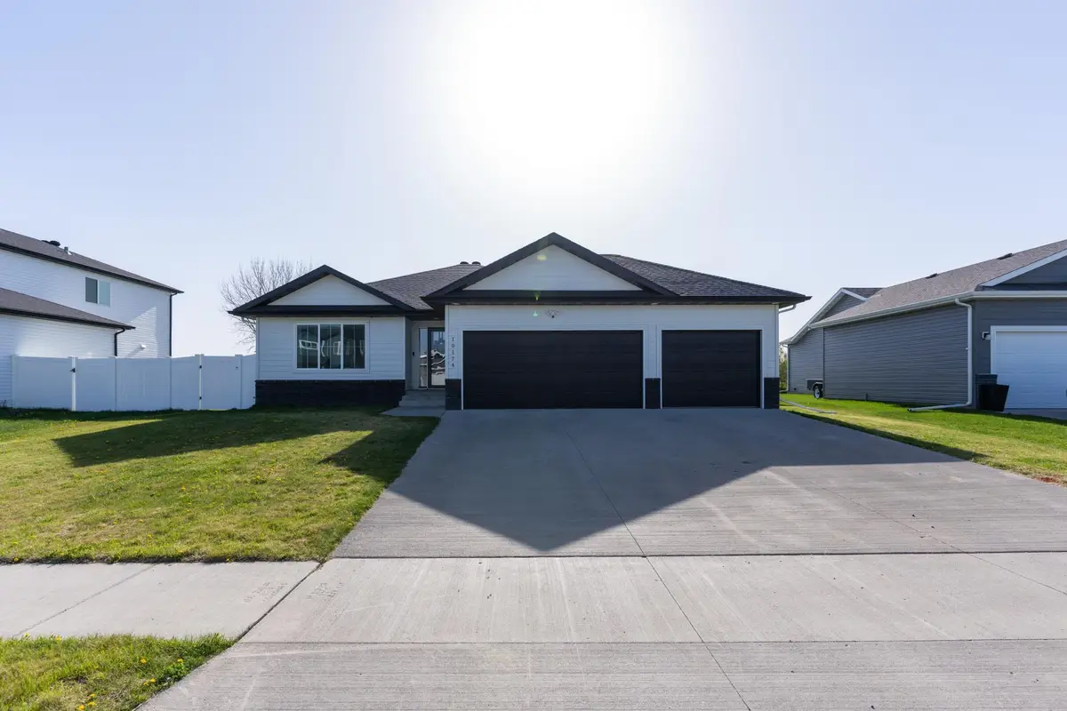 10174 Burgundy Drive, Horace, ND 58047 - #1