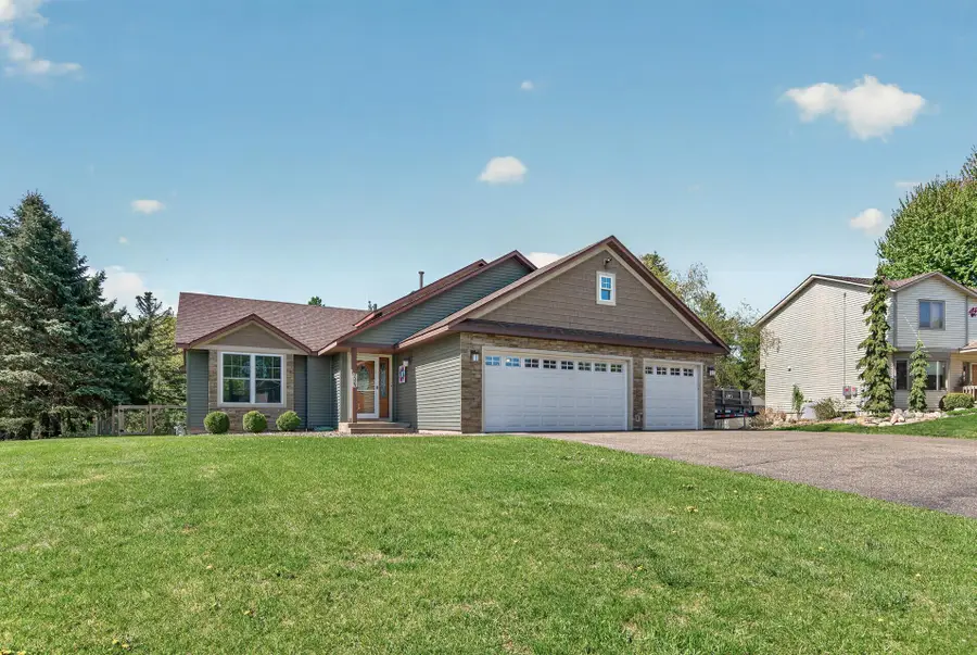 9325 Andrea Drive, Woodbury, MN 55125 - #2