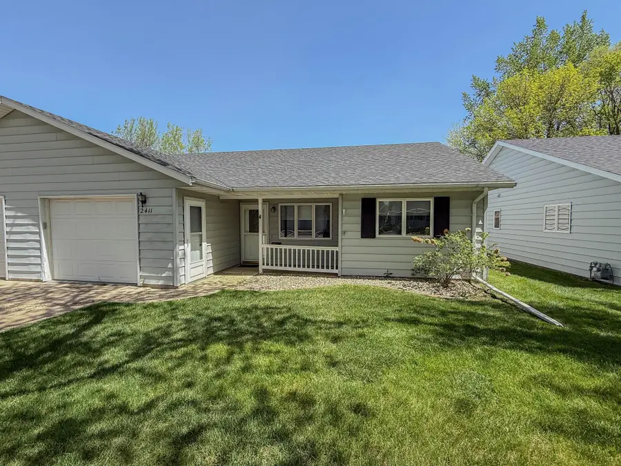2411 Kenwood Drive Sw, Willmar, MN 56201 - #2