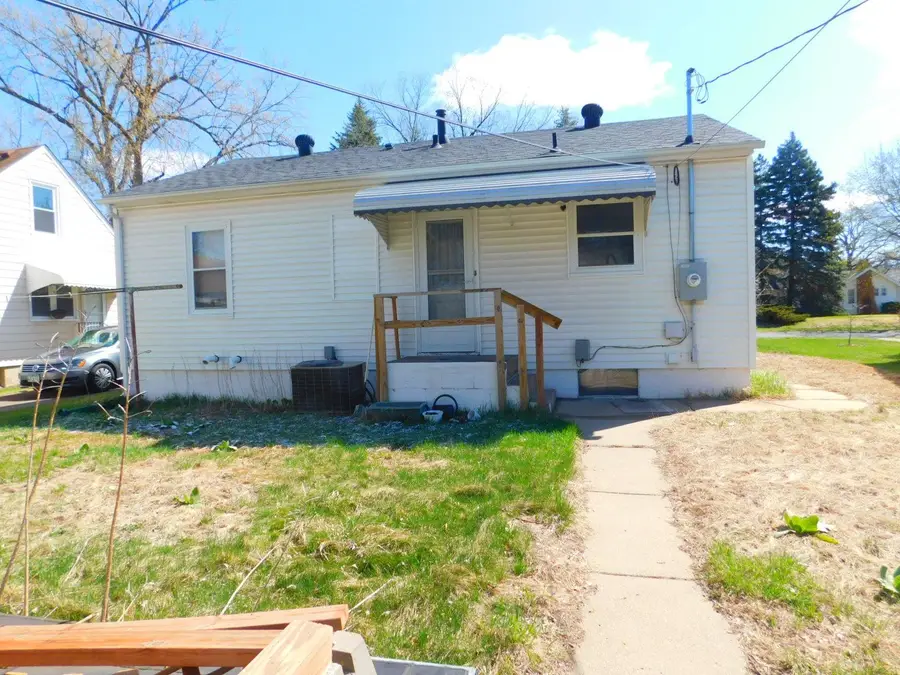 4510 6th Street Ne, Minneapolis, MN 55421 - #3