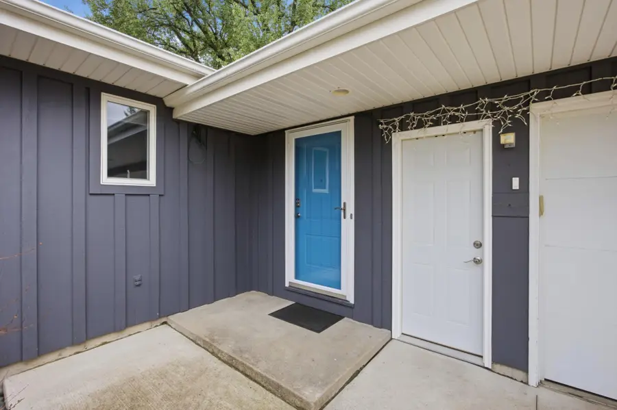 2486 W Country Club Drive S, Fargo, ND 58103 - #3