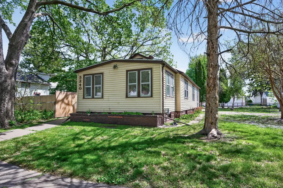5240 Dupont Avenue N, Minneapolis, MN 55430 - #3