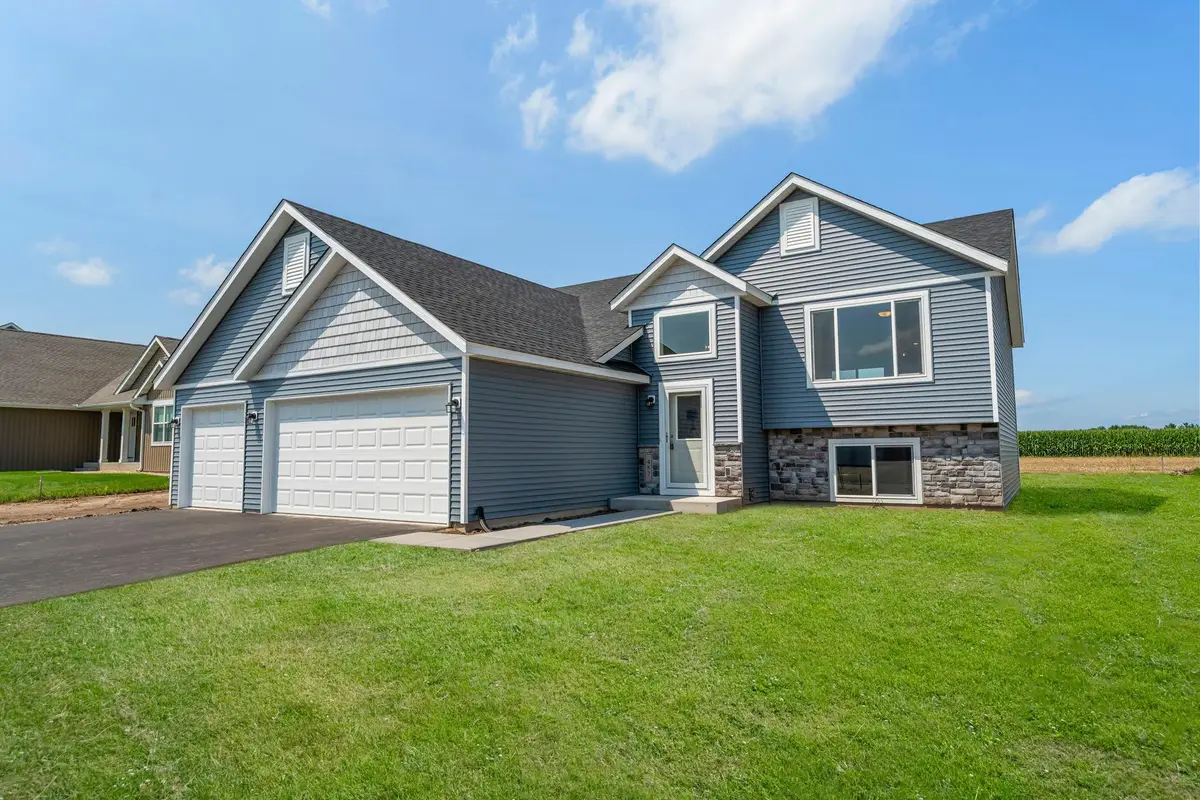106 Maple Court, Cannon Falls, MN 55009 - #1