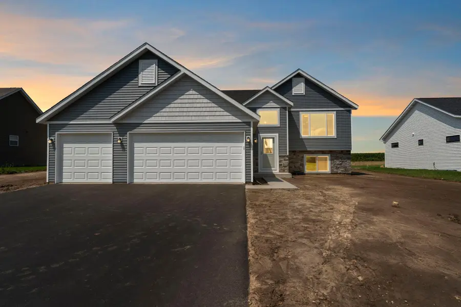106 Maple Court, Cannon Falls, MN 55009 - #2