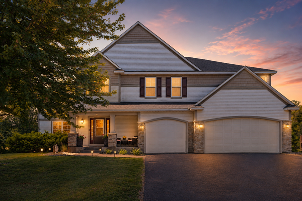 6290 Hedgecroft Avenue S, Cottage Grove, MN 55016