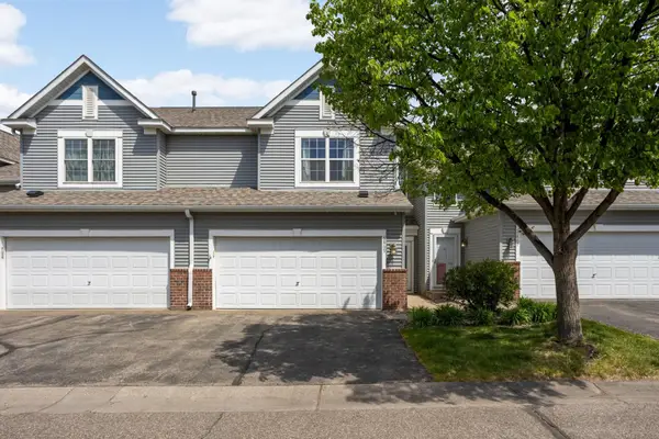 6869 Folkestone Road #614, Apple Valley, MN 55124