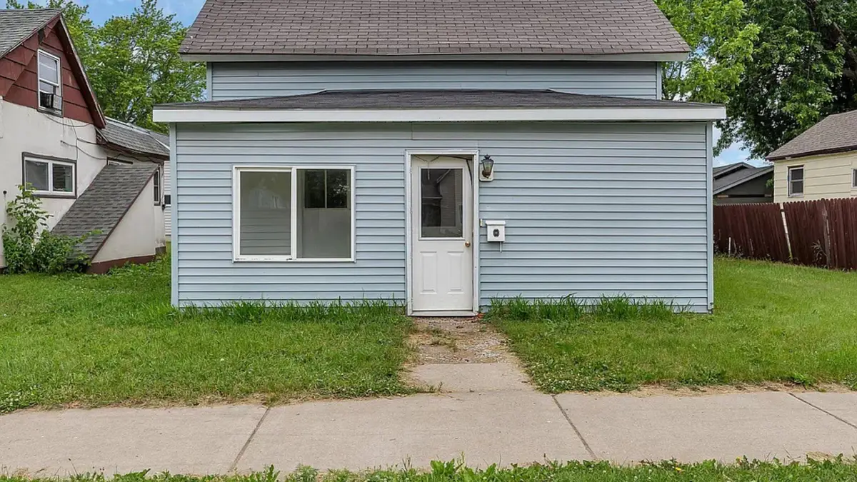 417 1st Street Sw, Wadena, MN 56482 - #1