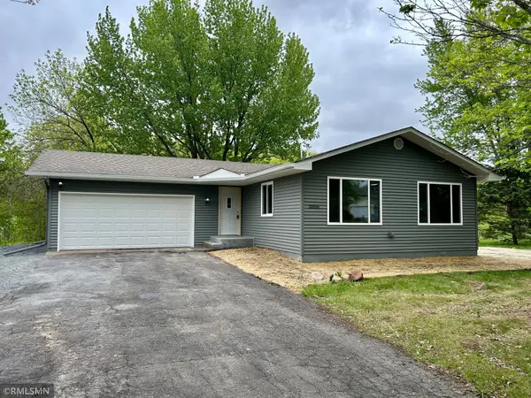 20555 Smith Street Nw, Elk River, MN 55330