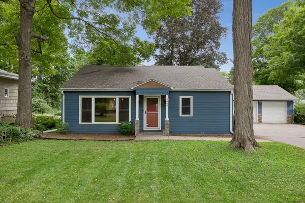 5069 Bartlett Boulevard, Mound, MN 55364