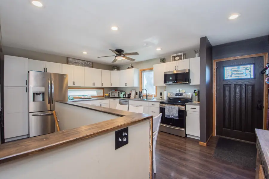 906 14th Street N, Moorhead, MN 56560 - #3
