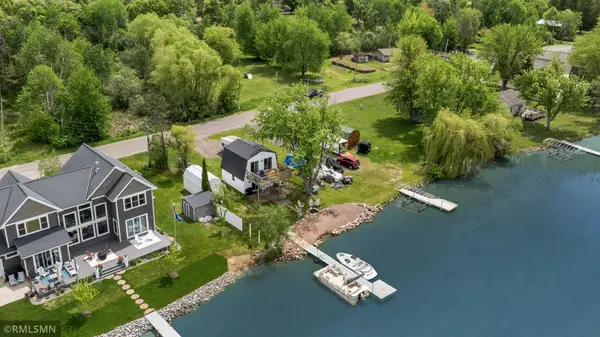 28584 Lakewood Drive Nw, Isanti, MN 55040